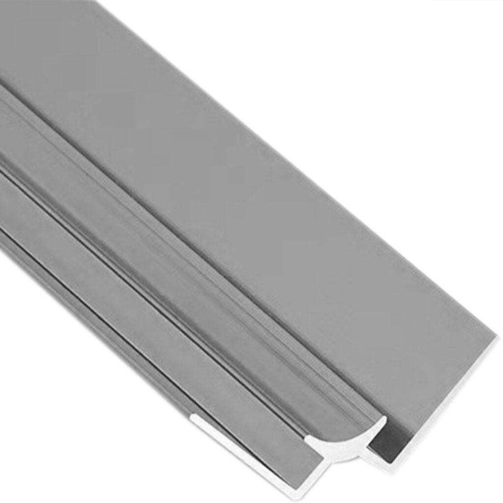 Aluminium UltraVex Internal Trim in Polished Chrome showing a close up of the metal internal corner profile on a white background